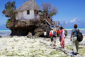 3Lunch-stop-at-The-Rock-Restaurant